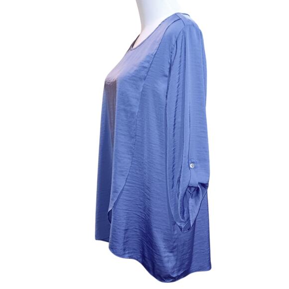 CHICO'S 2 Blouse Top Light Satin Front Panel Flowy LG Periwinkle Blue 3/4 Sleeve - Picture 2 of 9